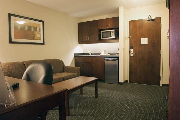 LAKEVIEW INN SLAVE LAKE (Whitecourt)